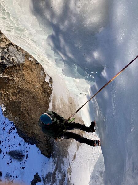Campsut, left side ice fall - Averstal