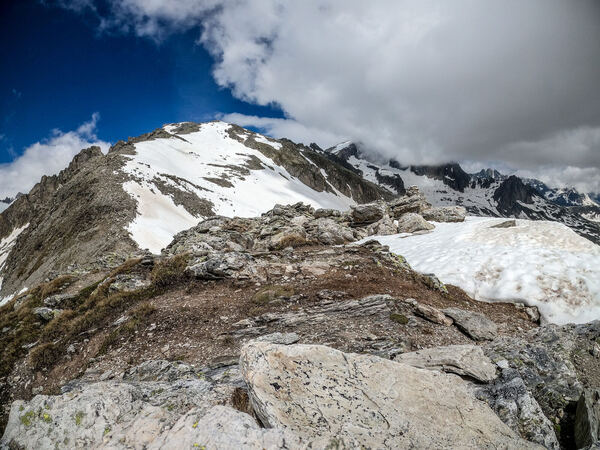 Early Spring Hiking - Klein Furkahorn